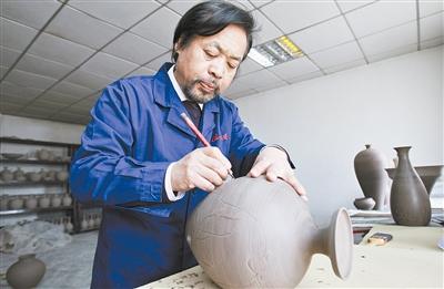 點擊圖片翻到下一頁>>