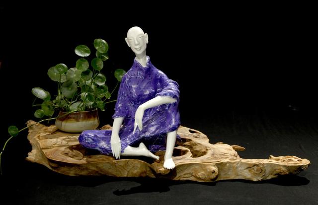 獨(dú)白——吳苗羽陶瓷藝術(shù)作品展在廣州白云機(jī)場(chǎng)開(kāi)幕